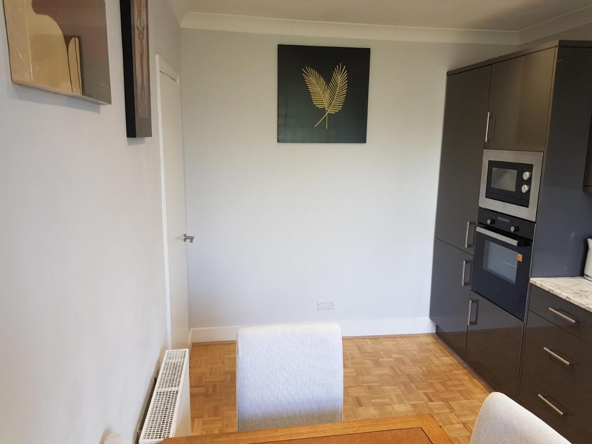 Parkview Apartment Eastbourne Dış mekan fotoğraf