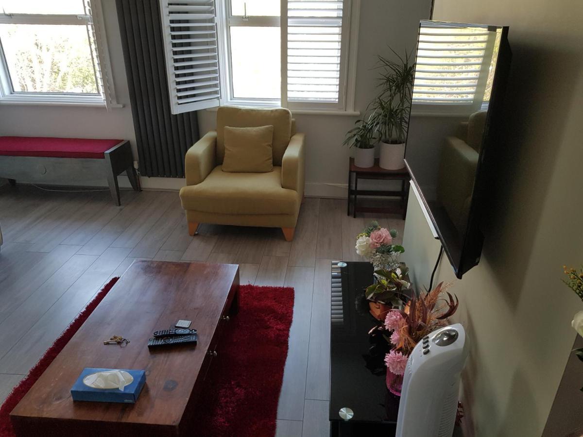 Parkview Apartment Eastbourne Dış mekan fotoğraf
